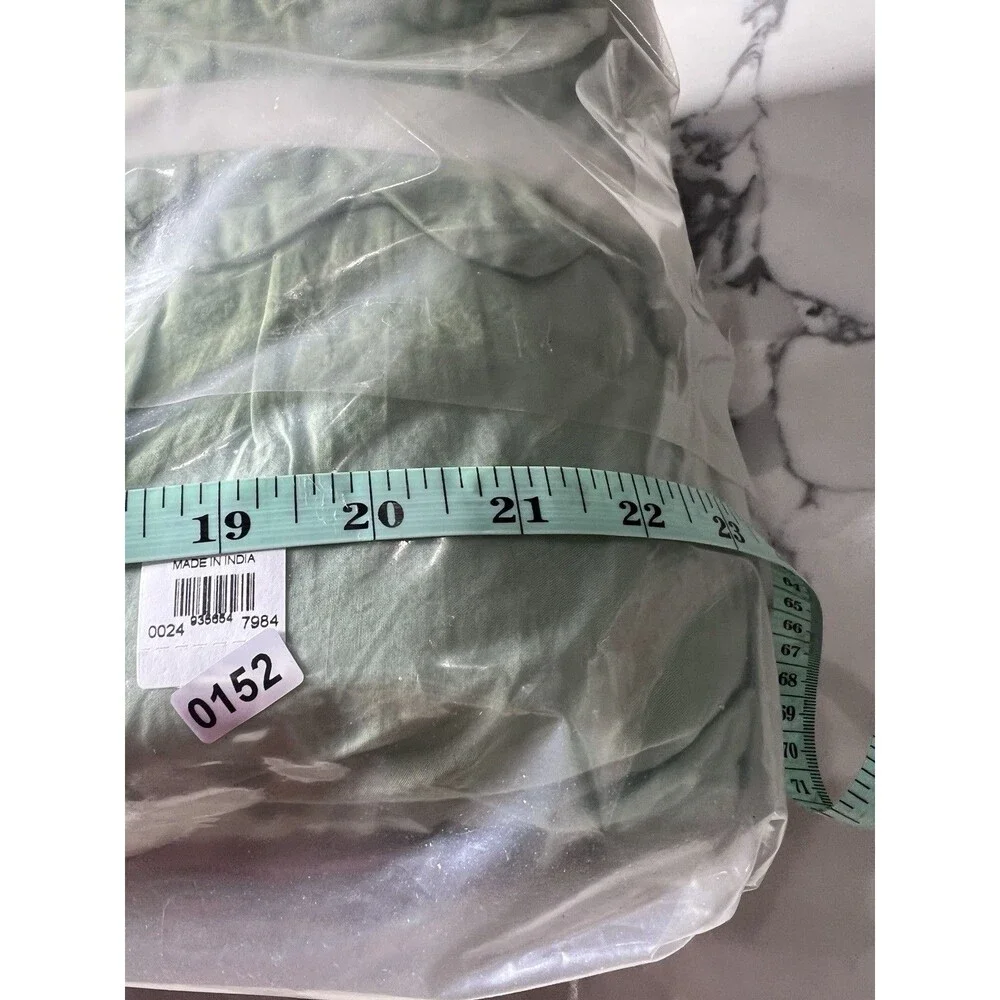 NEW Pottery Barn Teen full Queen Macaroon Ruffle Quilt & 2 standard shams Green